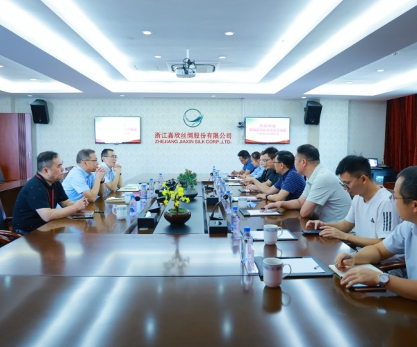 “丝路同源，J9集团有约”  河池市宜州招商团走进J9集团丝绸，共绘新“丝”路！