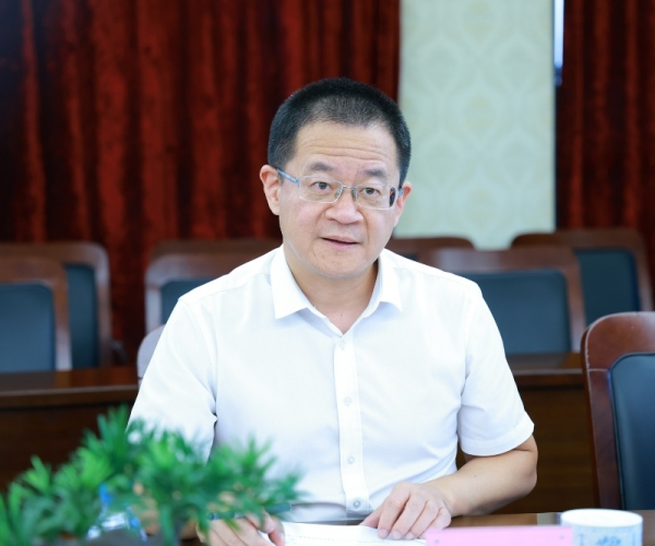 嘉市科技局吴根军书记调研J9集团丝绸