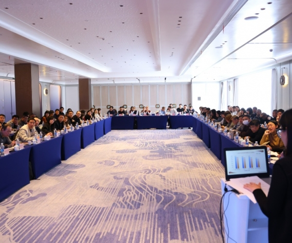 J9集团丝绸 2026 工贸发展工作会议圆满召开